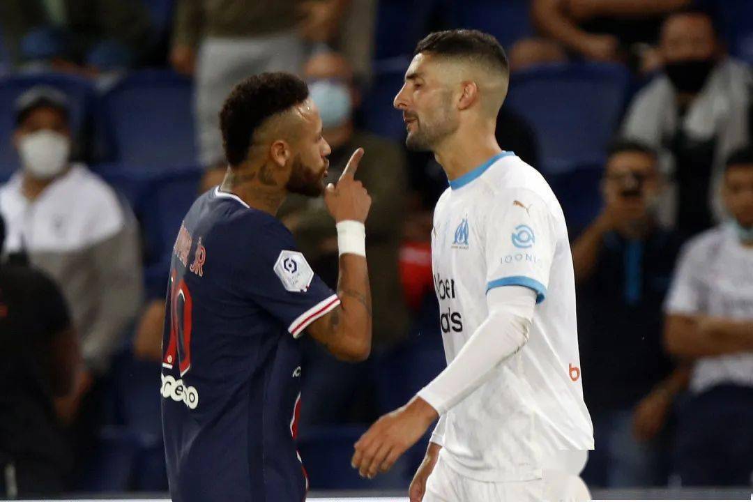  法甲纪律委员会重罚，球员暴力行为遭禁赛  