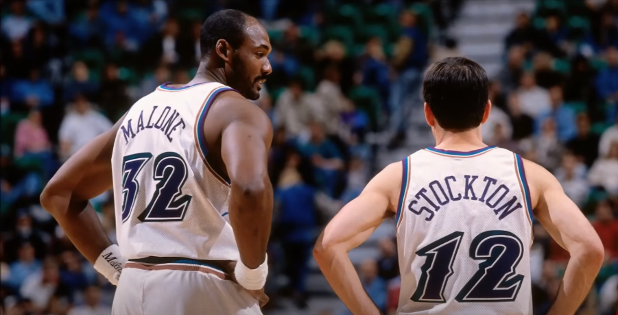  森林狼双塔合砍六十四分屠公牛  