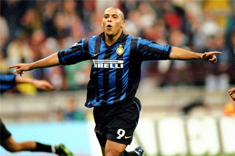  国米旧将桑切斯复活，助马赛法甲争冠弯道超车  